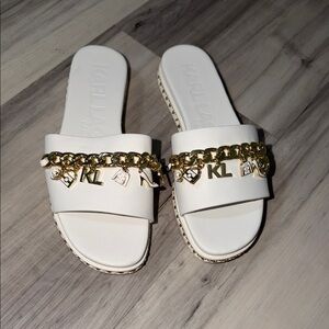 Karl Lagerfeld White Sandals with Gold Chain